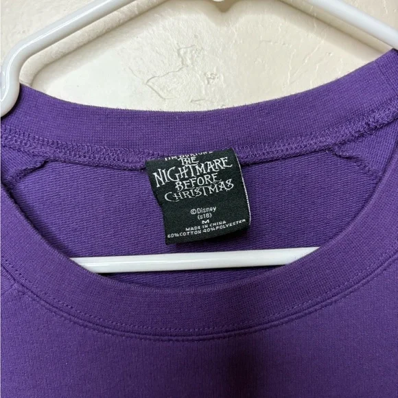 The Nightmare Before Christmas Sweater Size Medium - Picture 2 of 3